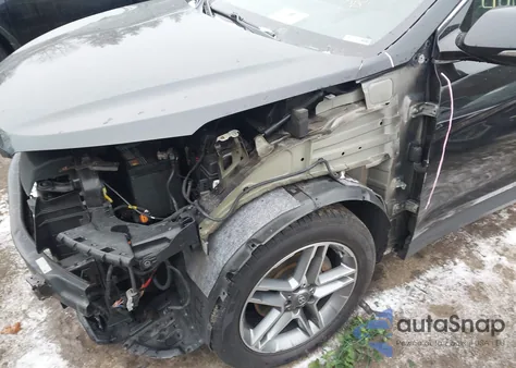 2017 Hyundai Santa Fe Se Ultimate z USA, uszkodzony, nr VIN KM8SRDHF6HU203053